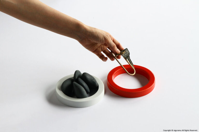 TA, Ring / Red - Image 2